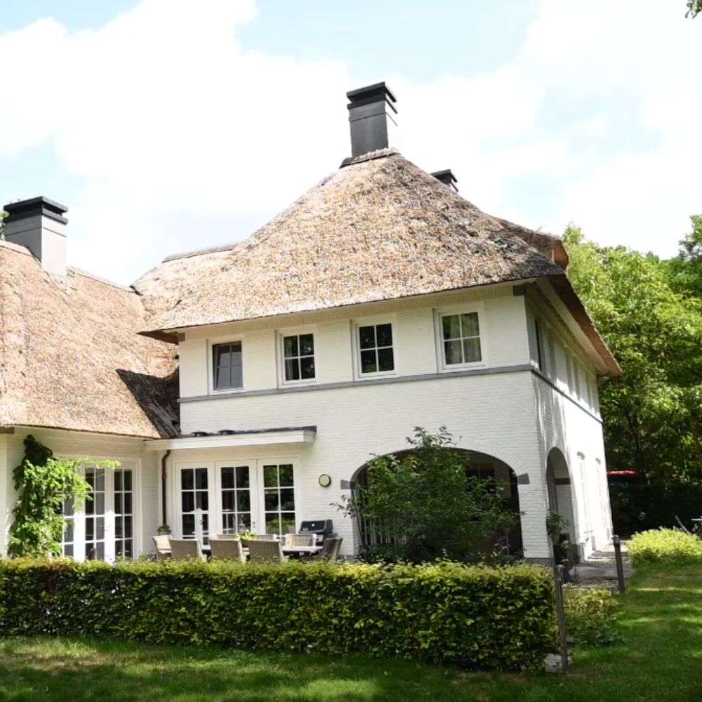 The Oakwood House
